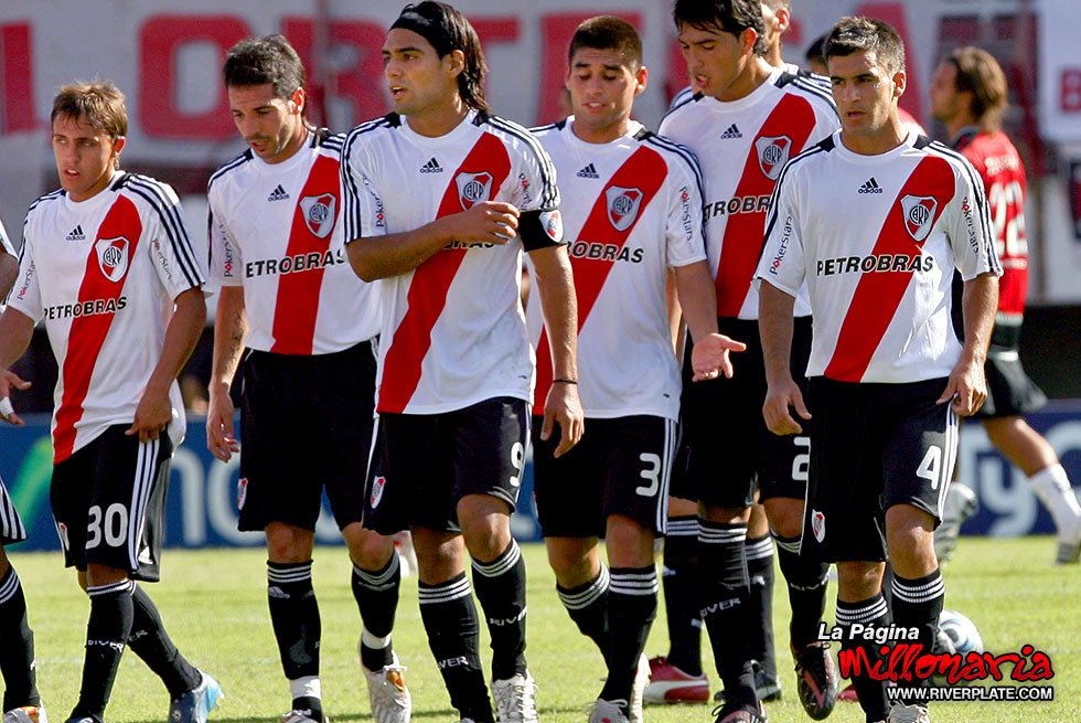 River Plate vs Colón Sta. Fé (CL 2009) 36